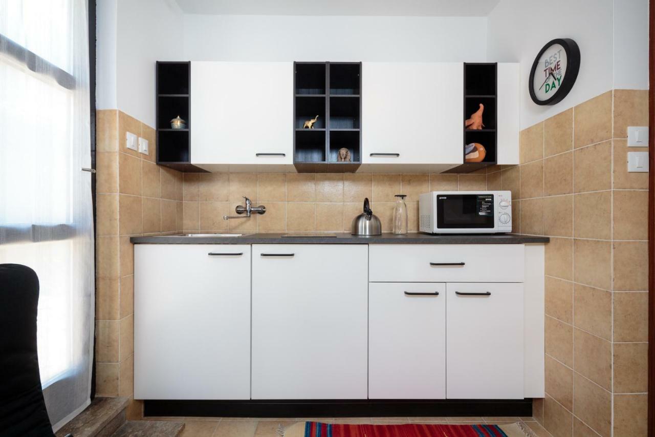 Apartments C52 罗维尼 外观 照片