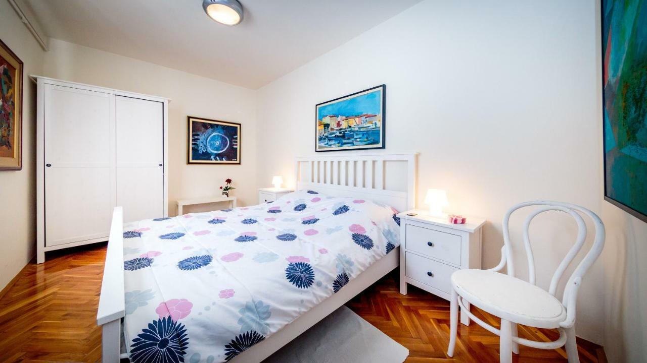 Apartments C52 罗维尼 外观 照片