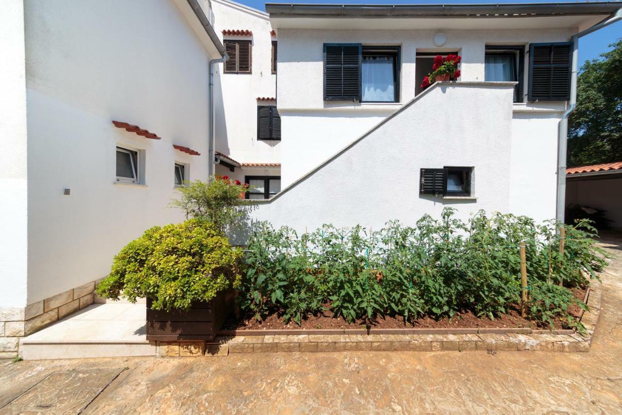 Apartments C52 罗维尼 外观 照片