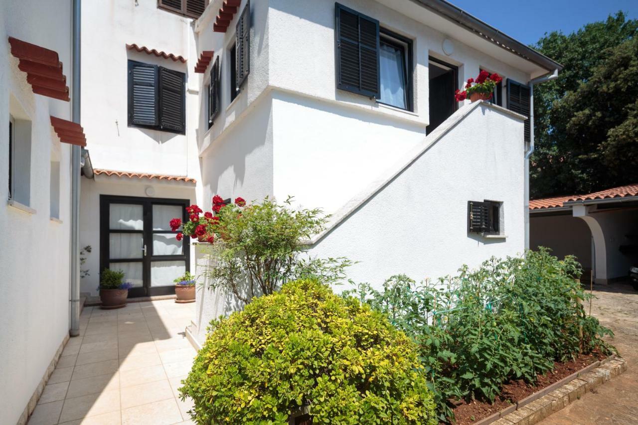 Apartments C52 罗维尼 外观 照片